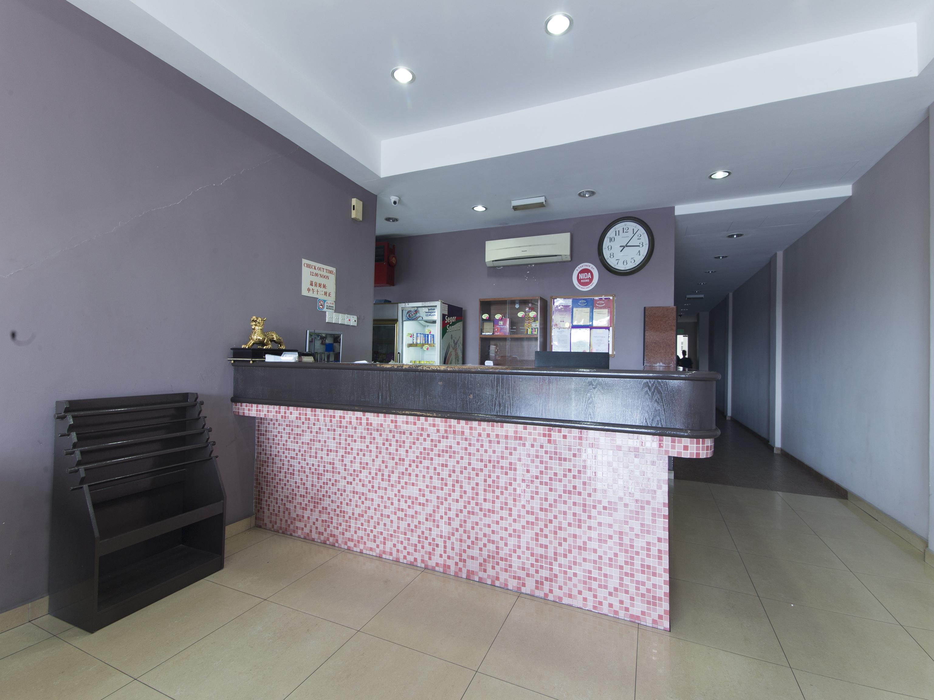 OYO 484 Comfort Hotel Kapar Klang Buitenkant foto